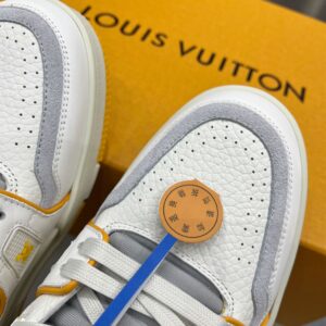 LOUIS VUITTON LV TRAINER SNEAKER YELLOW - L061