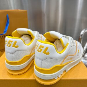 LOUIS VUITTON LV TRAINER SNEAKER YELLOW - L061