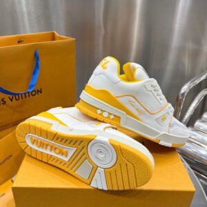 LOUIS VUITTON LV TRAINER SNEAKER YELLOW - L061