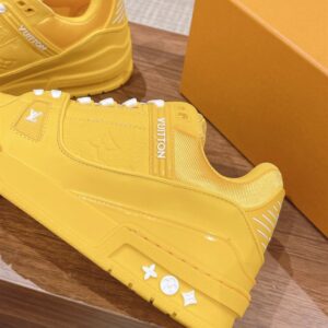 LOUIS VUITTON LV TRAINER SNEAKER YELLOW - L082