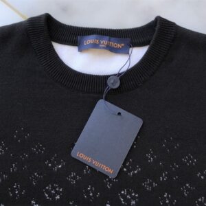 LOUIS VUITTON LVSE MONOGRAM DEGRADE CREWNECK - J032