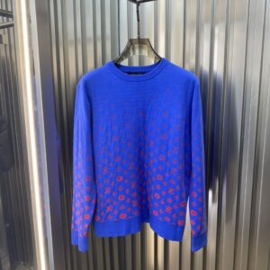 LOUIS VUITTON LVSE MONOGRAM DEGRADE CREWNECK - J045