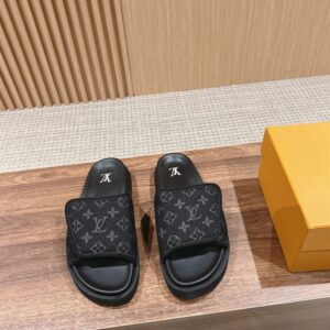 LOUIS VUITTON MIAMI MULE - S010