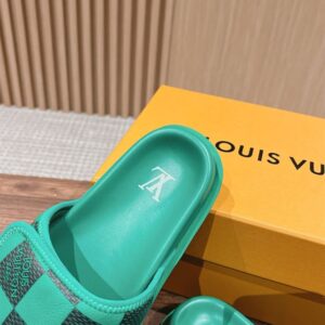 LOUIS VUITTON MIAMI MULE - S018