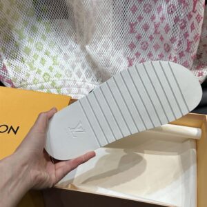 LOUIS VUITTON MIAMI MULE - S026