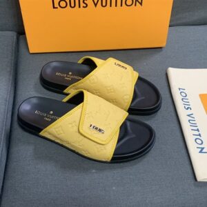 LOUIS VUITTON MIAMI MULE - S134