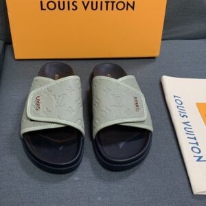 LOUIS VUITTON MIAMI MULE - S135