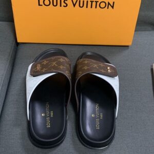 LOUIS VUITTON MIAMI MULE - S137