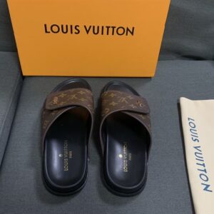 LOUIS VUITTON MIAMI MULE - S140