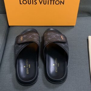 LOUIS VUITTON MIAMI MULE - S141