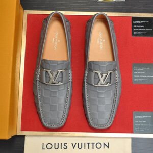 LOUIS VUITTON MONTE CARLO MOCCASIN - T017