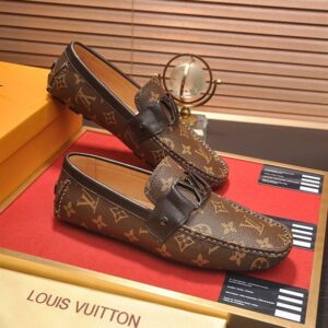 LOUIS VUITTON MONTE CARLO MOCCASIN - T042