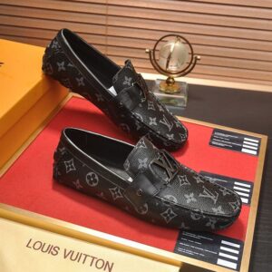 LOUIS VUITTON MONTE CARLO MOCCASIN - T043