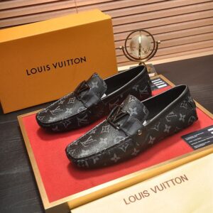 LOUIS VUITTON MONTE CARLO MOCCASIN - T043