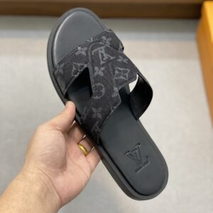 LOUIS VUITTON OASIS MULE - S044