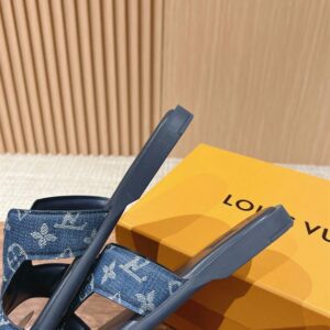 LOUIS VUITTON OASIS MULE - S070