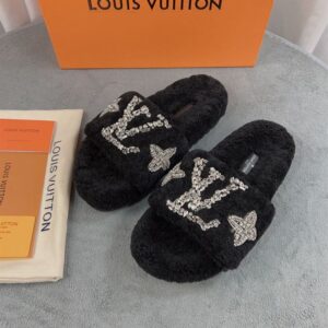 LOUIS VUITTON PASEO FLAT COMFORT MULE - S120