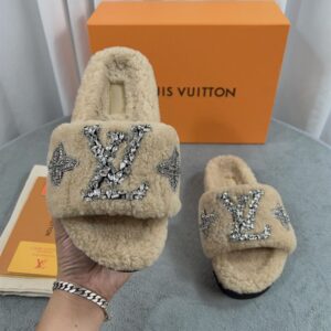 LOUIS VUITTON PASEO FLAT COMFORT MULE - S123