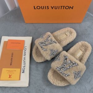 LOUIS VUITTON PASEO FLAT COMFORT MULE - S123