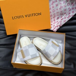 LOUIS VUITTON POOL PILLOW FLAT COMFORT MULE - S049