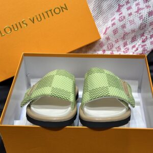 LOUIS VUITTON POOL PILLOW FLAT COMFORT MULE - S051