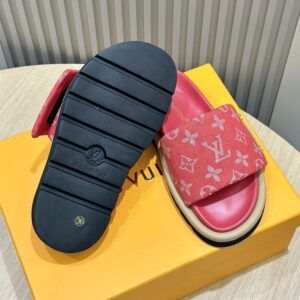 LOUIS VUITTON POOL PILLOW FLAT COMFORT MULE - S053