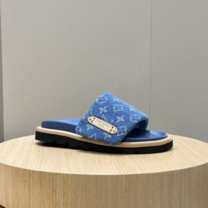 LOUIS VUITTON POOL PILLOW FLAT COMFORT MULE - S056