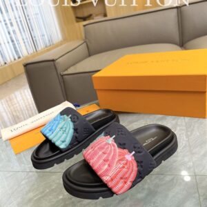 LOUIS VUITTON POOL PILLOW FLAT COMFORT MULE - S130