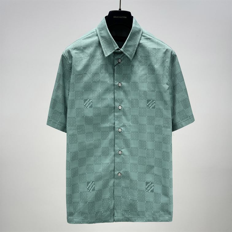 LOUIS VUITTON PRINTED SHORT-SLEEVED COTTON SHIRT - V054