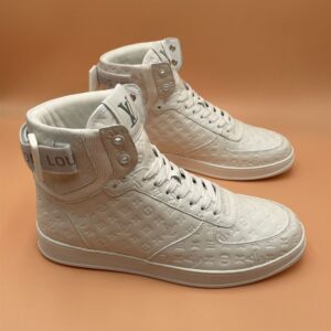 LOUIS VUITTON RIVOLI SNEAKER BOOT WHITE - L129