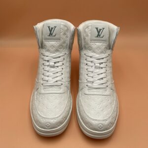 LOUIS VUITTON RIVOLI SNEAKER BOOT WHITE - L129