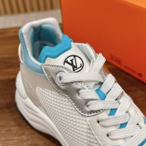 LOUIS VUITTON RUN 55 SNEAKER - L117