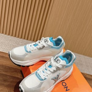 LOUIS VUITTON RUN 55 SNEAKER - L117