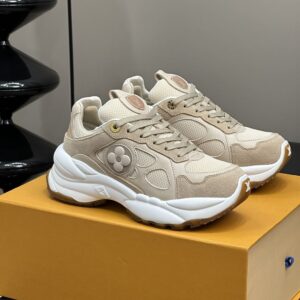 LOUIS VUITTON RUN 55 SNEAKER BEIGE - L112