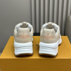 LOUIS VUITTON RUN 55 SNEAKER BEIGE - L112