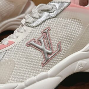 LOUIS VUITTON RUN 55 SNEAKER PINK - L116