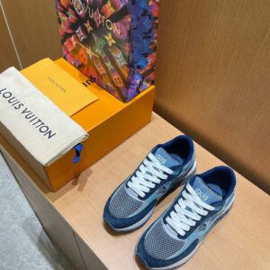 LOUIS VUITTON RUN AWAY SNEAKER - L139