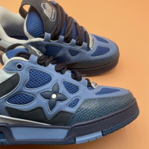 LOUIS VUITTON SKATE SNEAKER BLUE - L098