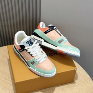 LOUIS VUITTON SNEAKER LV TRAINER ORANGE - L065