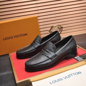 LOUIS VUITTON SORBONNE LOAFER - T046