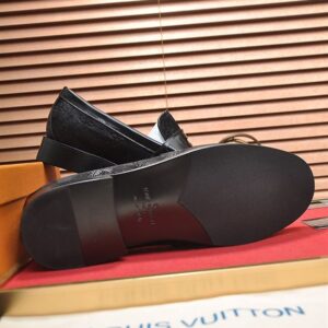 LOUIS VUITTON SORBONNE LOAFER - T047