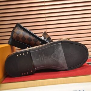 LOUIS VUITTON SORBONNE LOAFER - T048