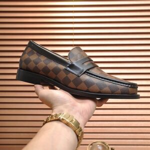 LOUIS VUITTON SORBONNE LOAFER - T048