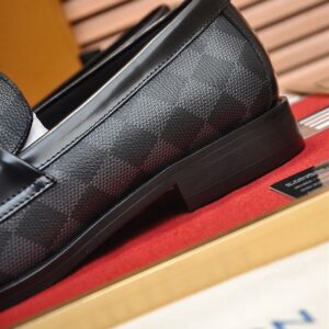 LOUIS VUITTON SORBONNE LOAFER - T049