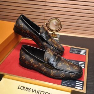 LOUIS VUITTON SORBONNE LOAFER - T051