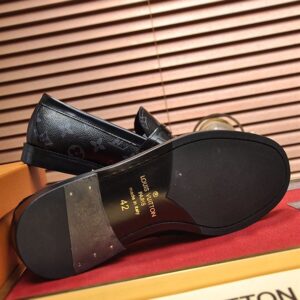 LOUIS VUITTON SORBONNE LOAFER - T052