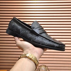 LOUIS VUITTON SORBONNE LOAFER - T052