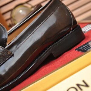 LOUIS VUITTON SORBONNE LOAFER - T054