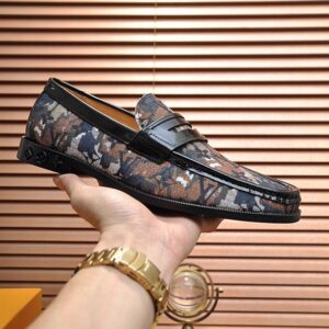 LOUIS VUITTON SORBONNE LOAFER - T057