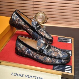 LOUIS VUITTON SORBONNE LOAFER - T057